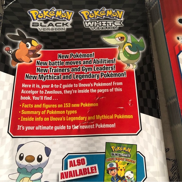 Pokemon Book Bundle: Black/white Handbook, Kalos Region Handbook. - Picture 4 of 5